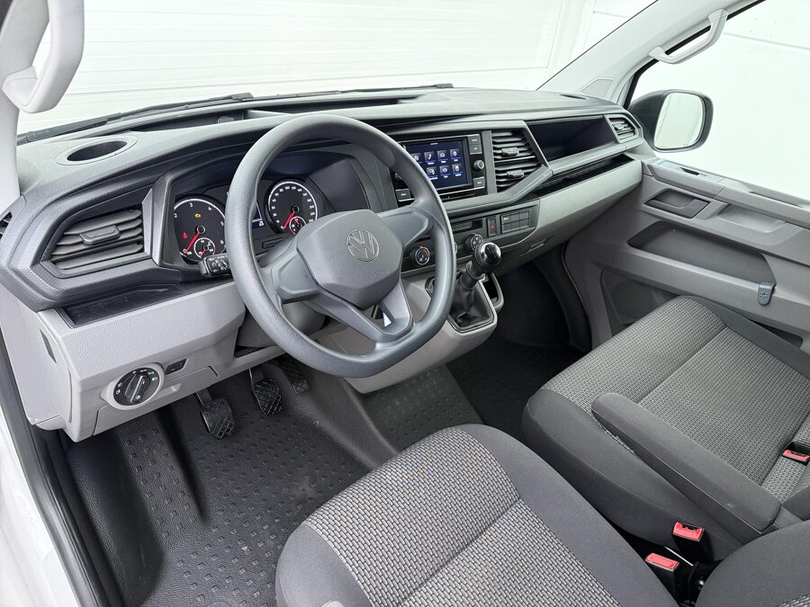 Volkswagen Bedrijfswagens Transporter 2.0 TDI L2H1 28