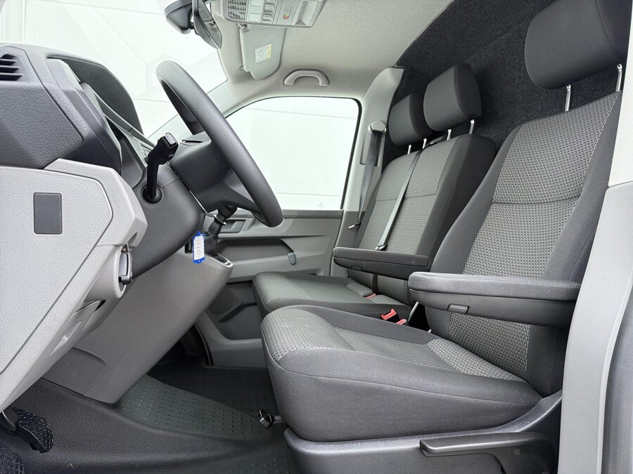 Volkswagen Bedrijfswagens Transporter 2.0 TDI L2H1 28