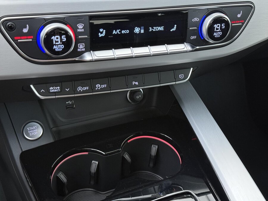 Audi A4 Avant 35 TFSI S-line