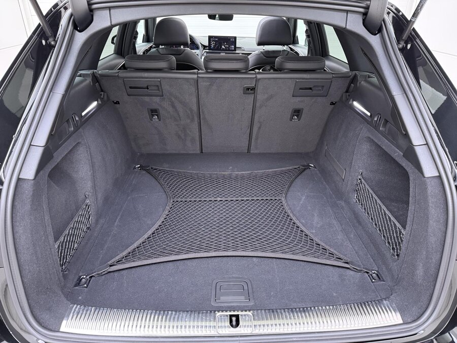 Audi A4 Avant 35 TFSI S-line