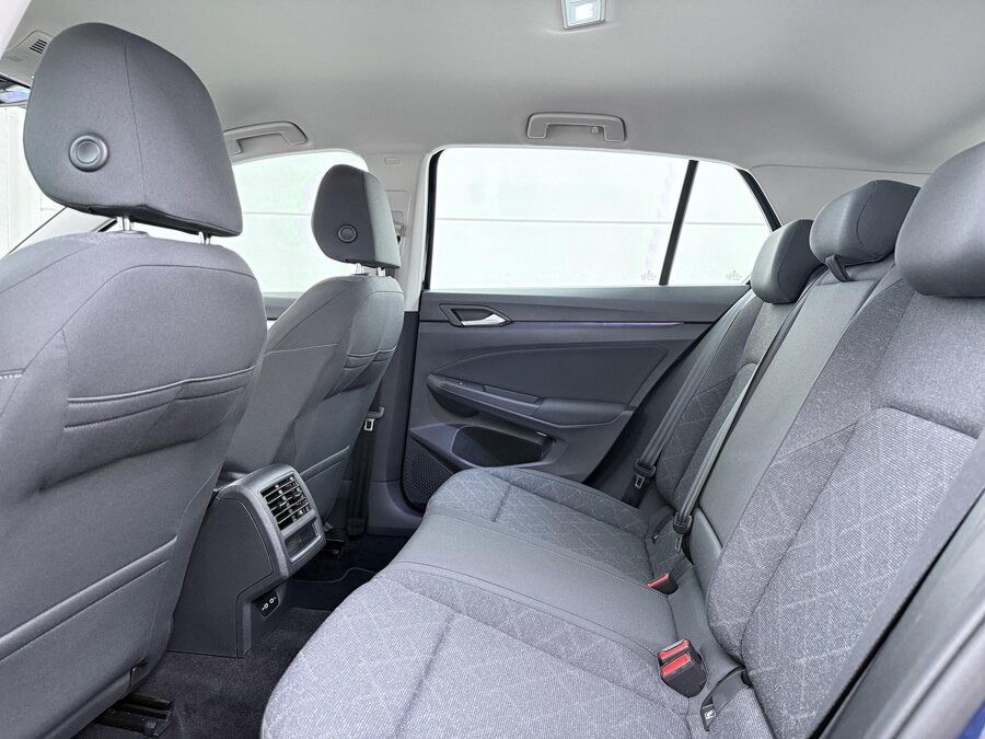 Volkswagen Golf 1.0 TSI Life 