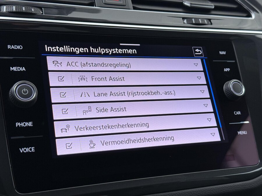 Volkswagen Tiguan 1.4 TSI eHybrid R-Line Business