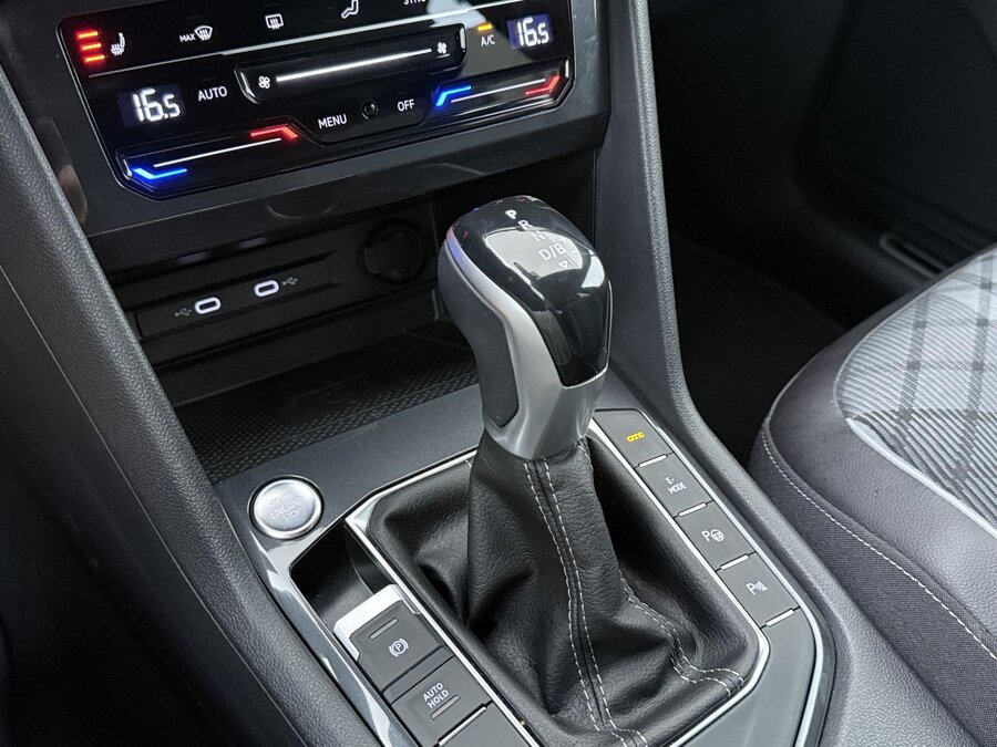 Volkswagen Tiguan 1.4 TSI eHybrid R-Line Business