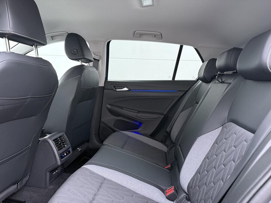 Volkswagen Golf 1.5 eHybrid Life Edition