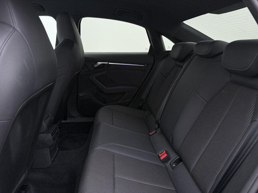 Audi A3 Limousine 30 TFSI S edition