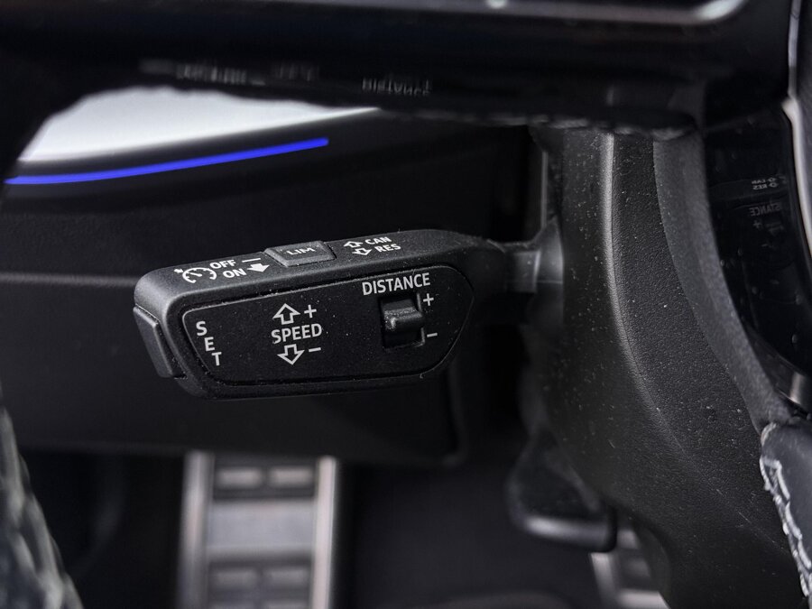 Audi A3 Limousine 30 TFSI S edition