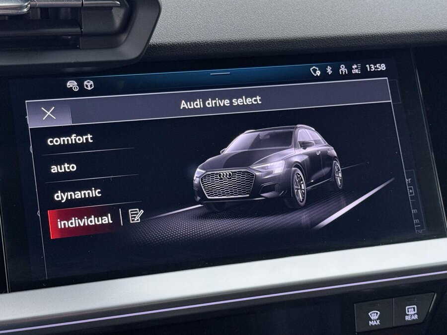 Audi A3 Sportback 30 TFSI S edition