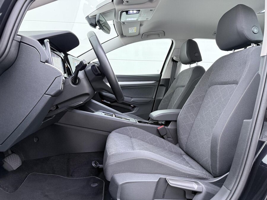Volkswagen Golf Variant 1.5 eTSI Life