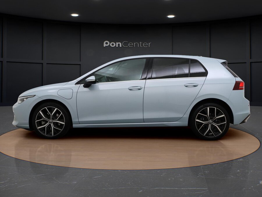 Volkswagen Golf 1.5 eHybrid 50 Edition