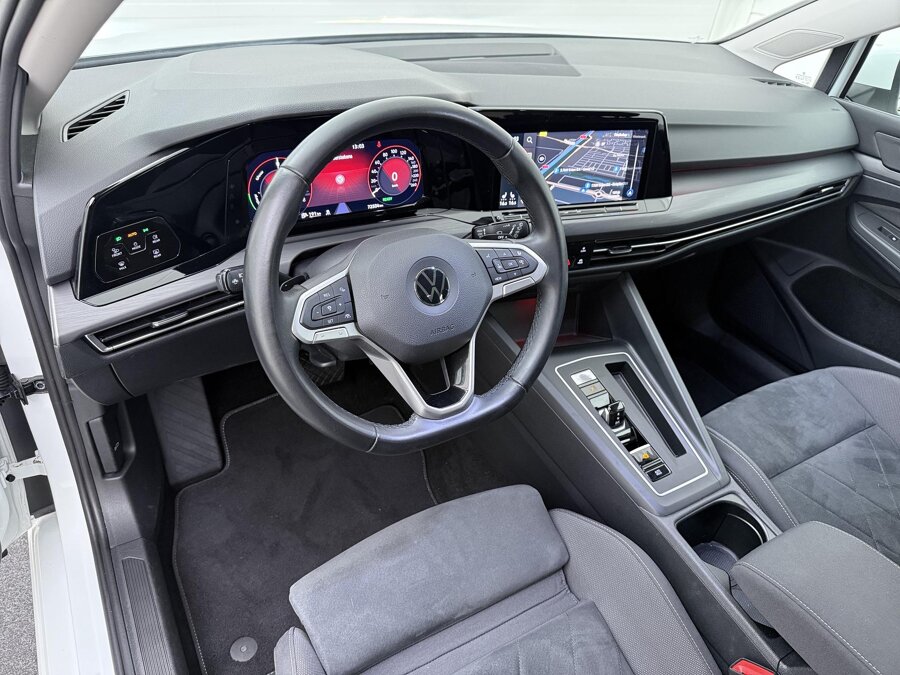 Volkswagen Golf 1.4 eHybrid Style