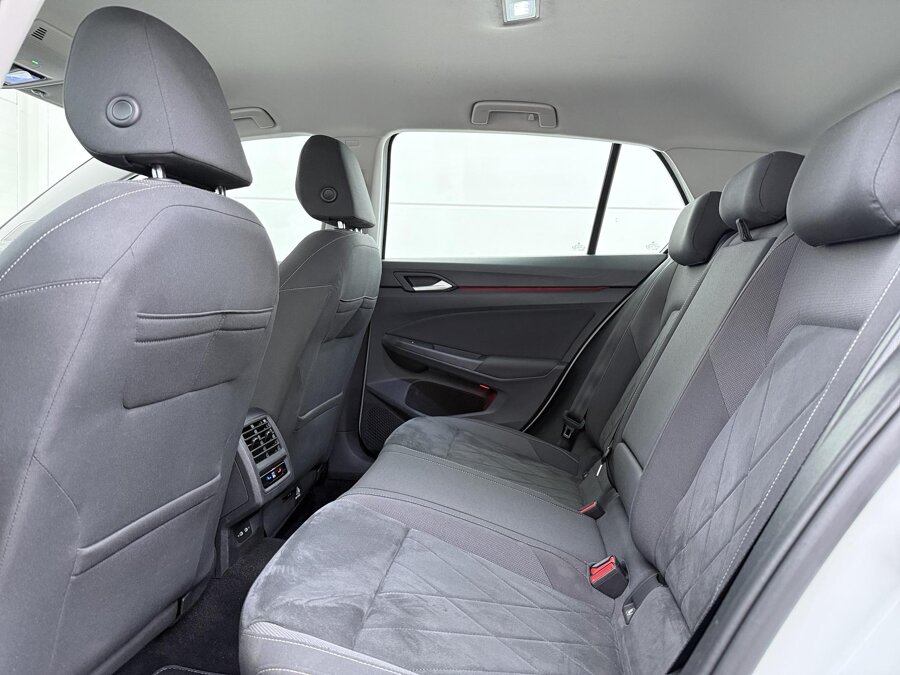 Volkswagen Golf 1.4 eHybrid Style