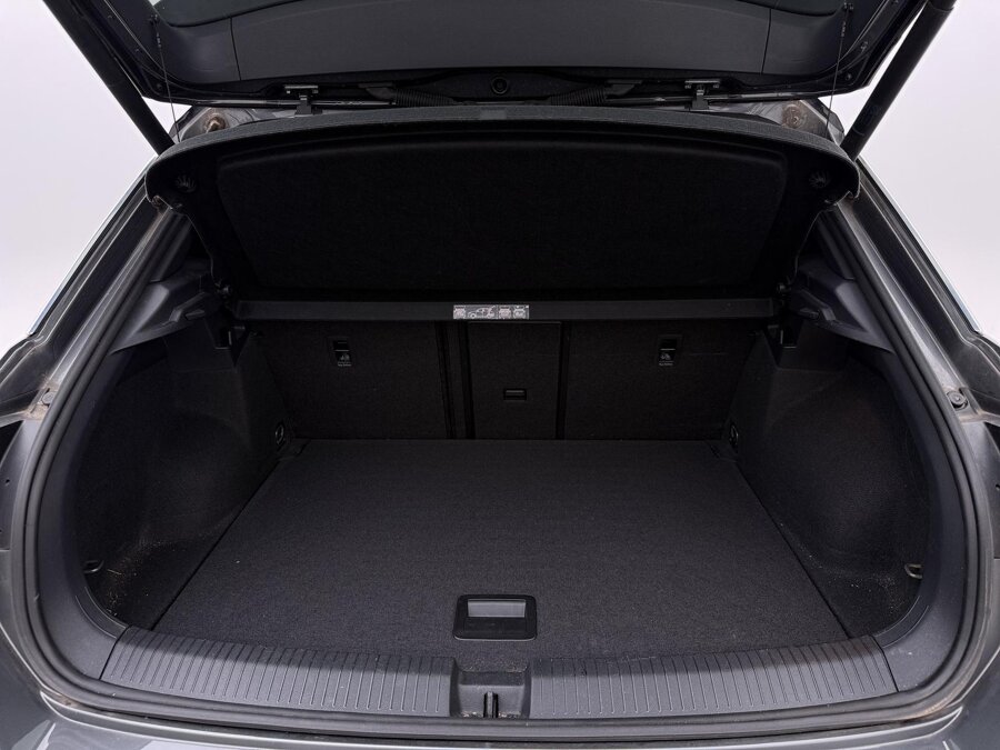 Volkswagen T-Roc 1.5 TSI Sport Business R-line