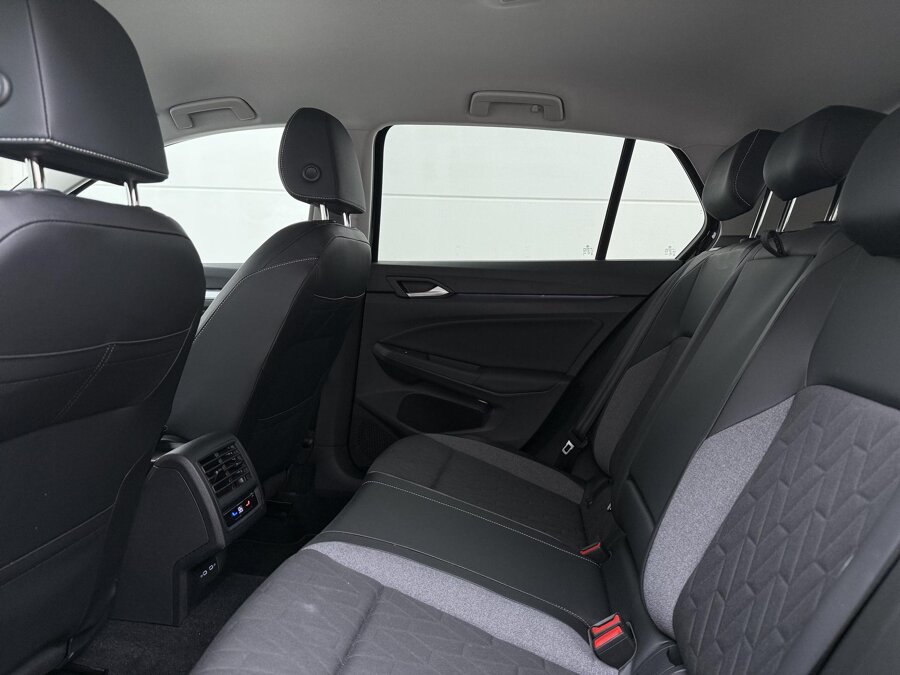 Volkswagen Golf 1.5 eTSI 150PK Life