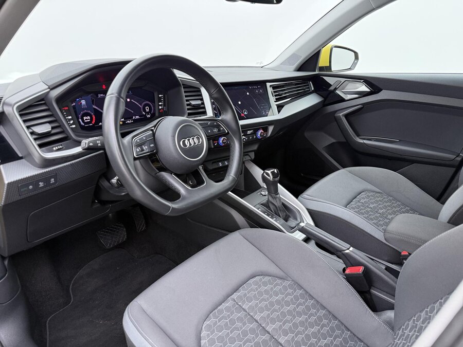 Audi A1 Sportback 30 TFSI S-line
