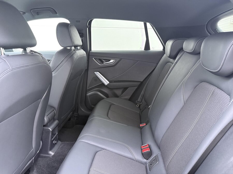 Audi Q2 35 TFSI S-line