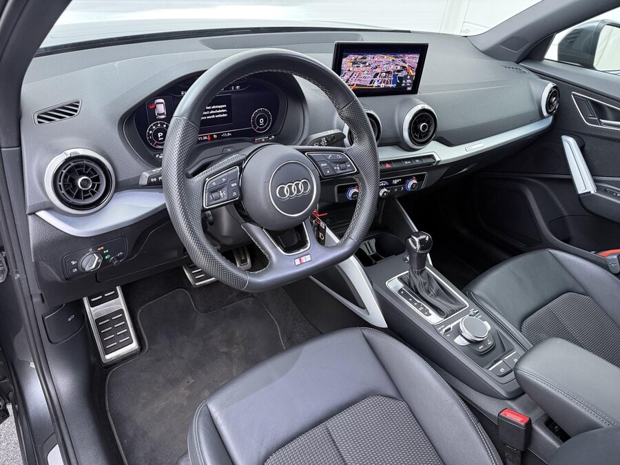 Audi Q2 35 TFSI S-line