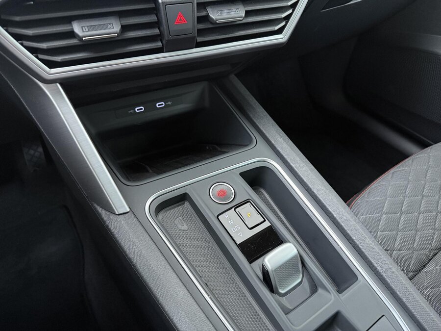 SEAT Leon 1.4 TSI eHybrid PHEV FR
