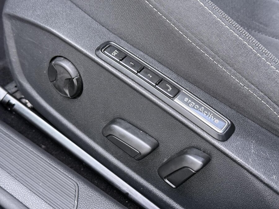 Volkswagen Golf 1.4 eHybrid Style