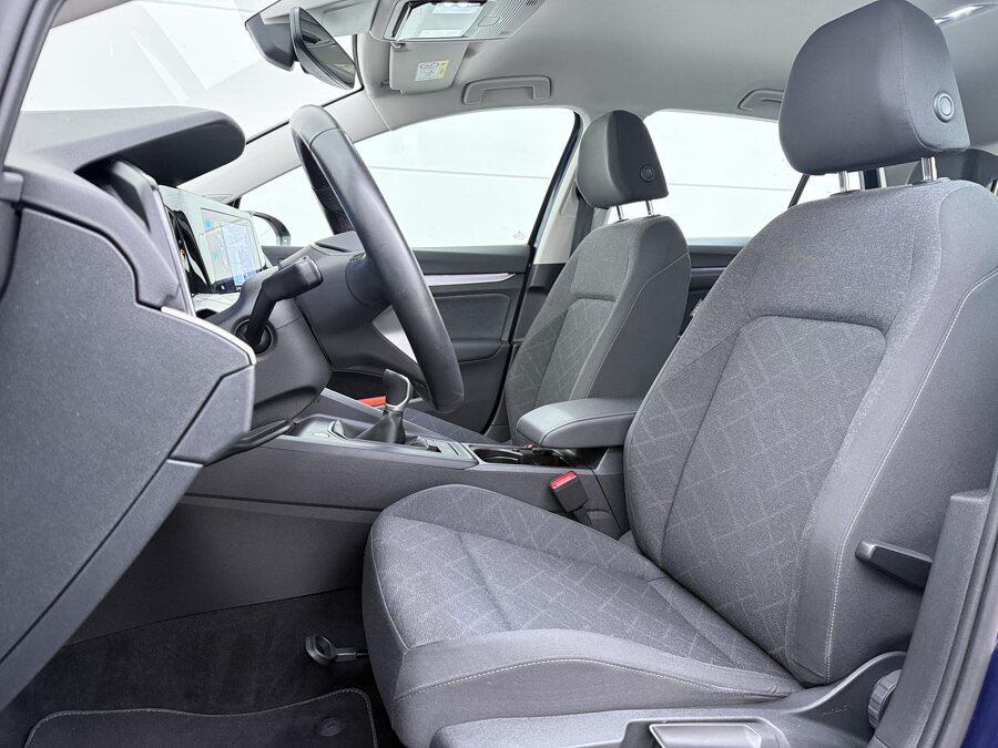 Volkswagen Golf 1.0 TSI Life 
