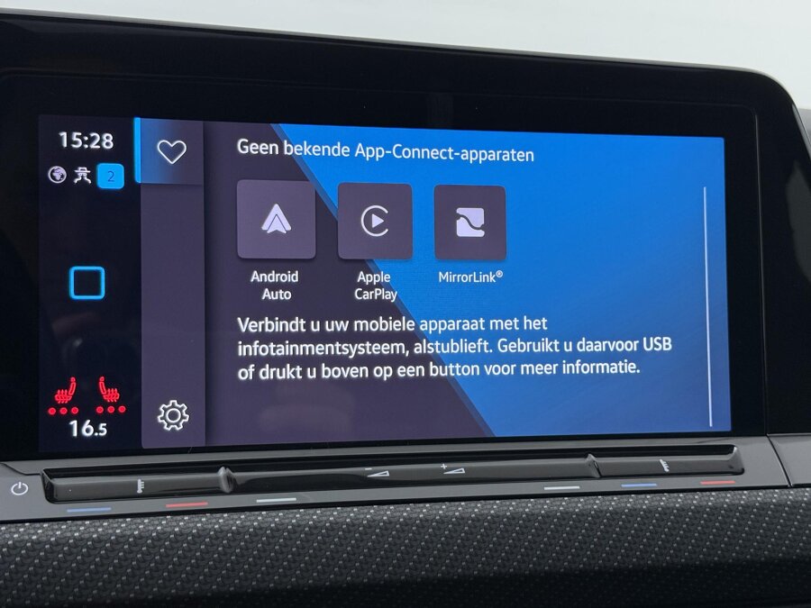 Volkswagen Golf 1.5 eTSI R-Line