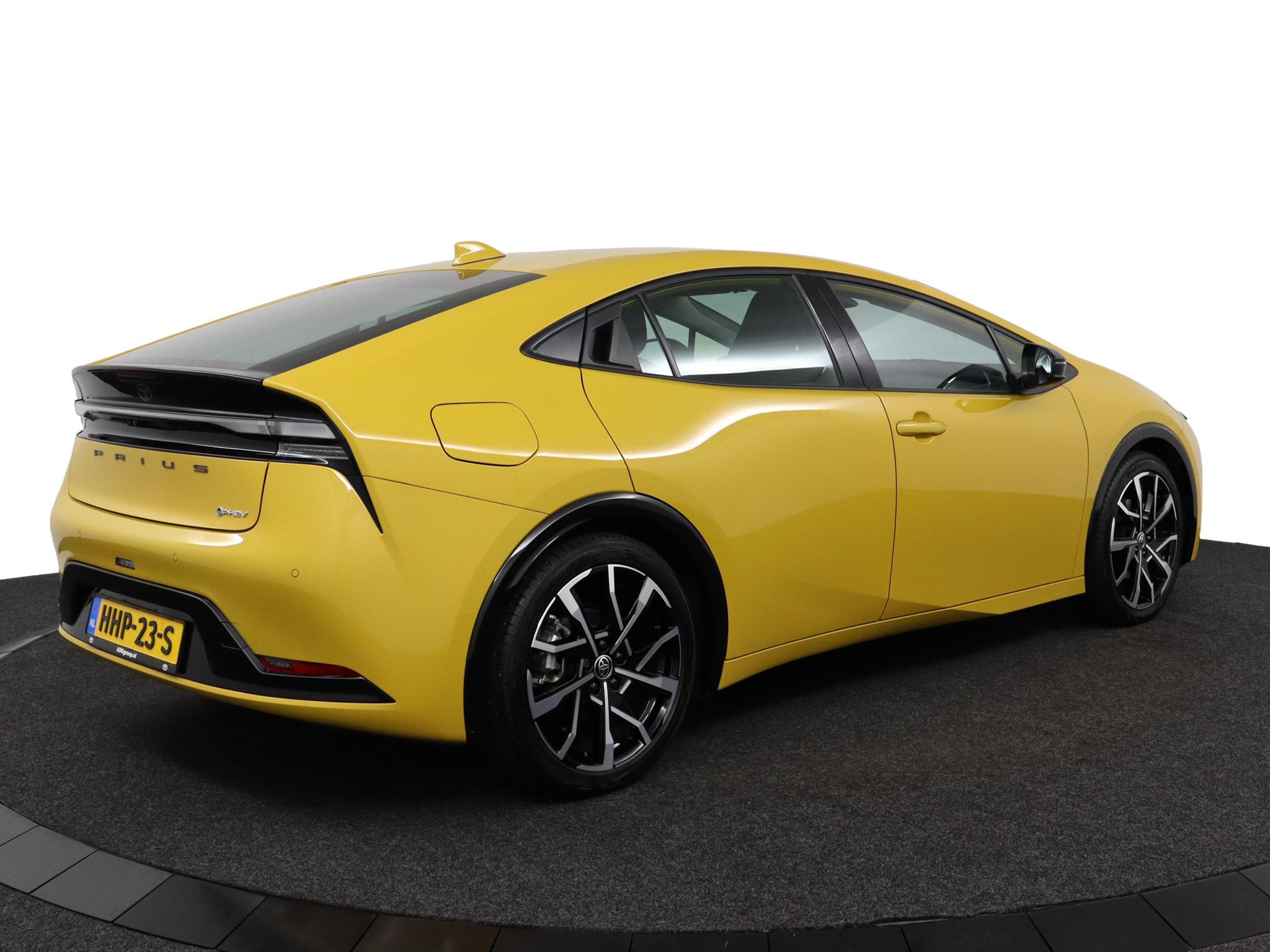 Toyota Prius 2.0 Plug-in Executive - Afbeelding 2