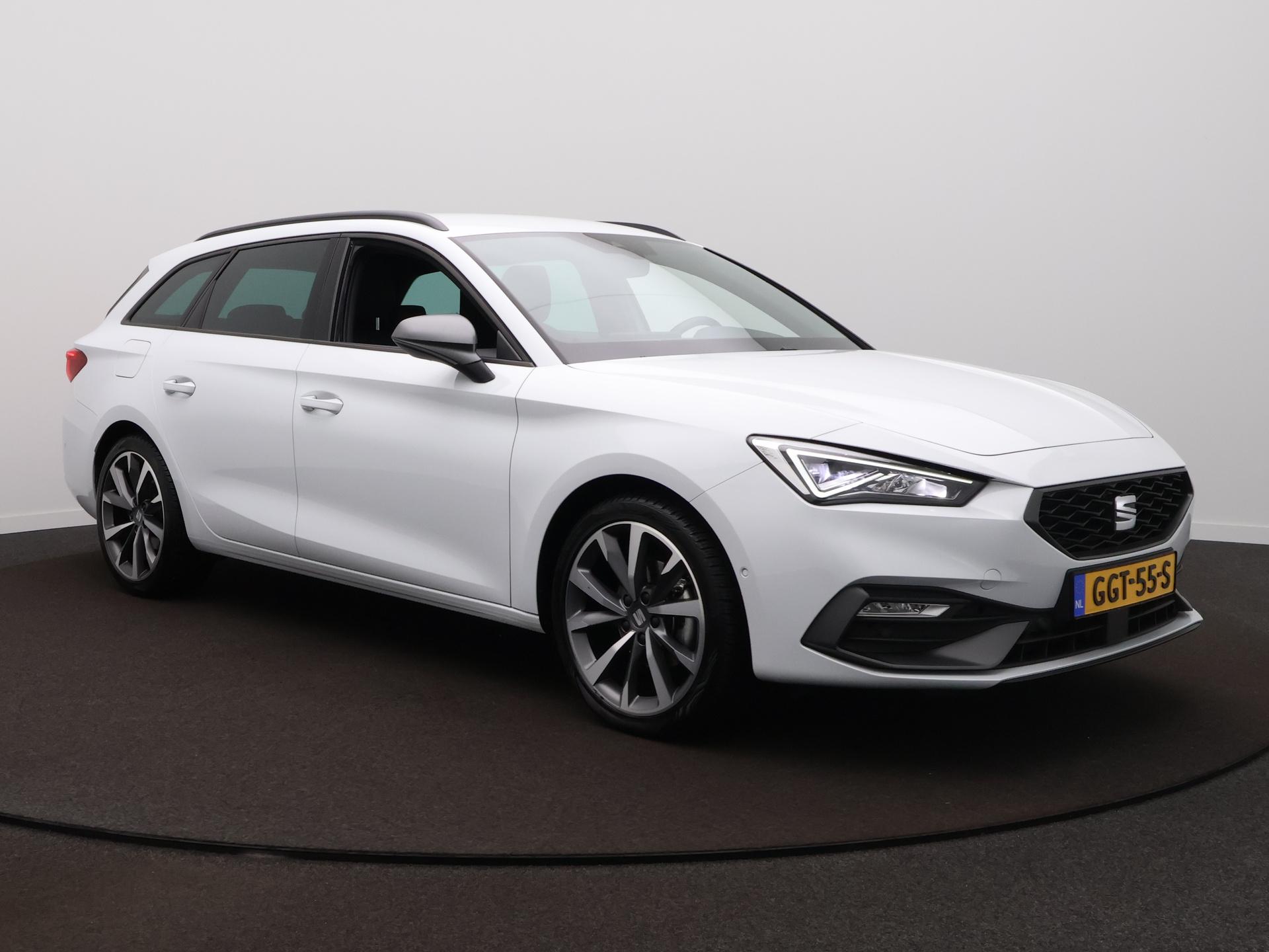 SEAT Leon Sportstourer 1.0 eTSI Style Business Intense - Afbeelding 3