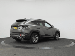 Hyundai Tucson 1.6 T-GDI HEV Comfort | Navigatie | Camera | Stoelverwarming - Afbeelding 2