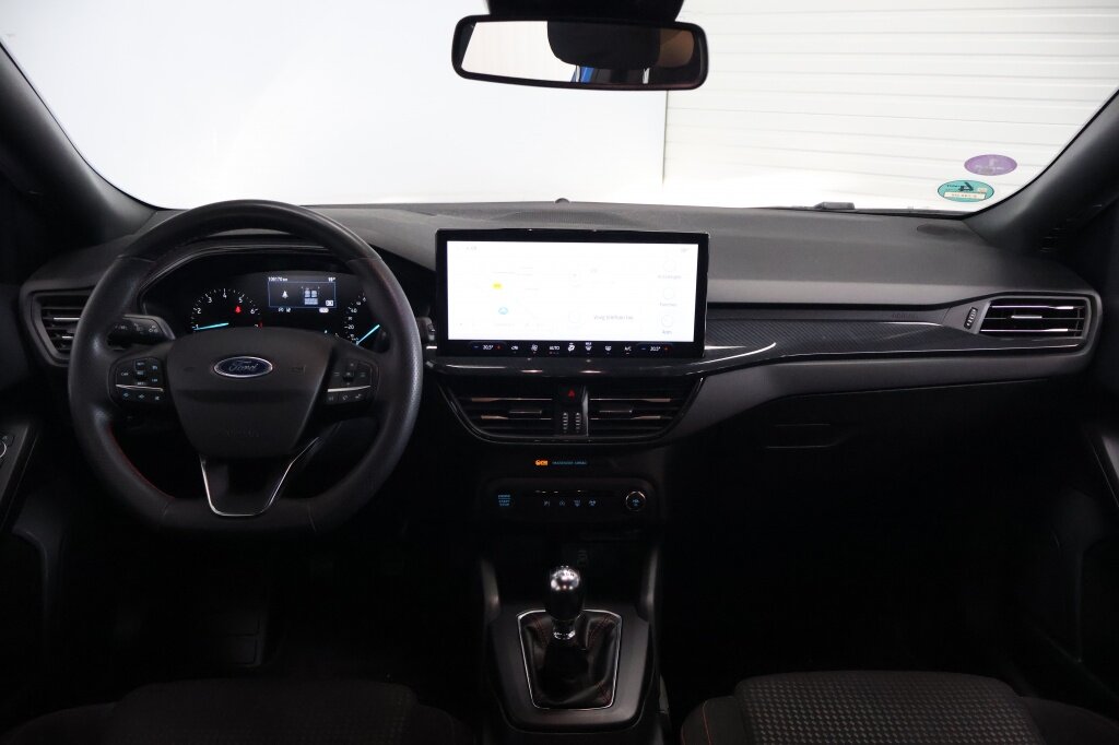 Ford Focus Wagon 1.0 EBH ST Line 125pk | Carplay | LED | Navigatie - Afbeelding 2