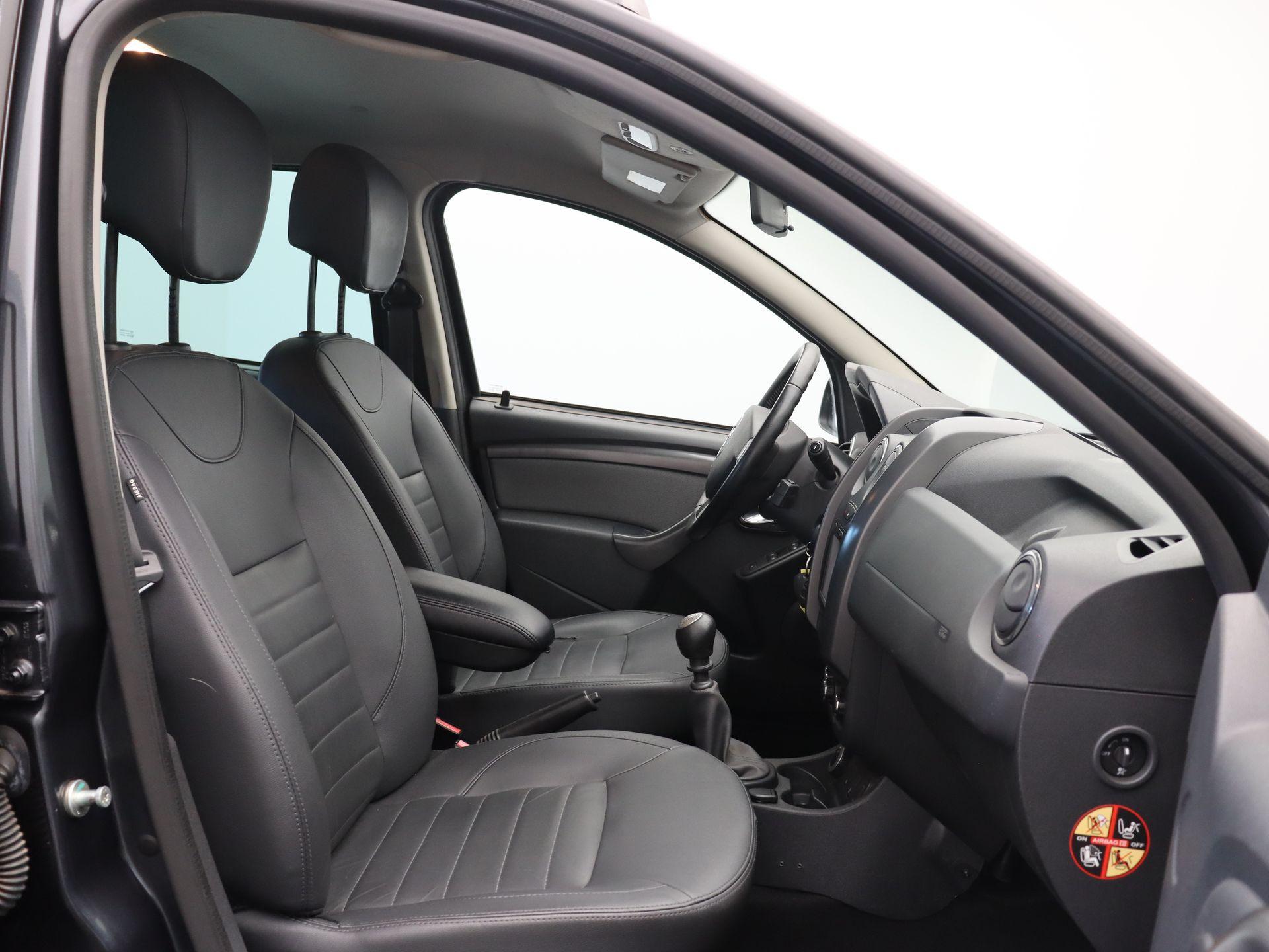 Dacia Duster 1.2 TCe 4x4 Prestige - Afbeelding 6
