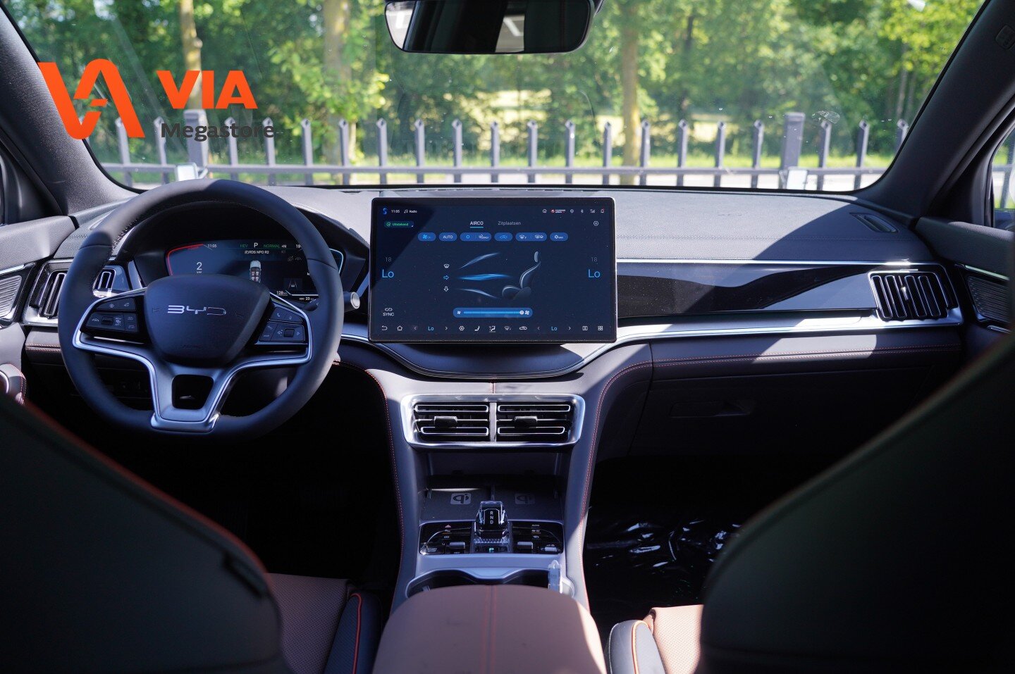 BYD SEAL U 1.5i PHEV (160 kW) BOOST | Boundless Cloud | Bruin Leer | Rijklaar | Navi | Pano | Full Options. - Afbeelding 2