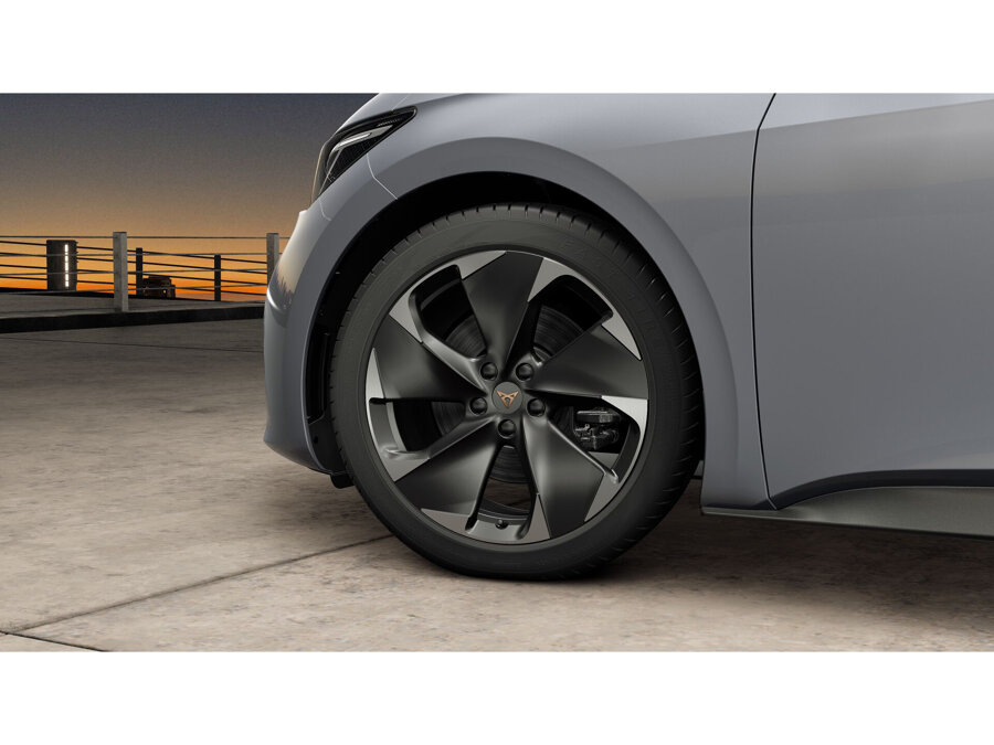 CUPRA Born Essential Limited