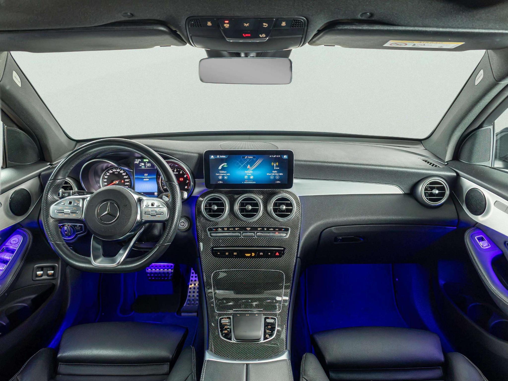 Mercedes-Benz GLC 300e 4MATIC - Afbeelding 3