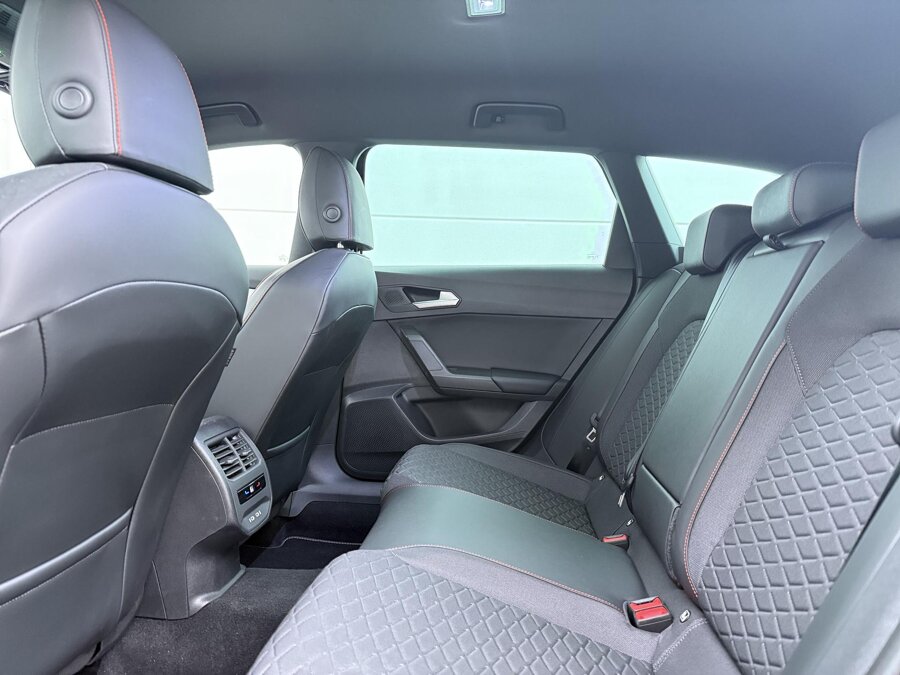 SEAT Leon Sportstourer 1.5 TSI FR Intense