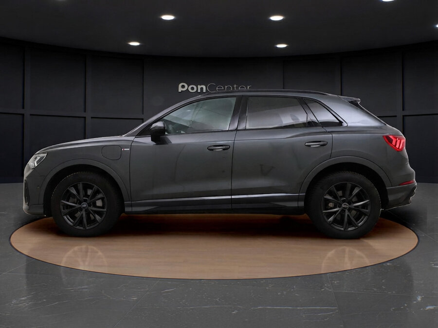 Audi Q3 45 TFSIe S-line
