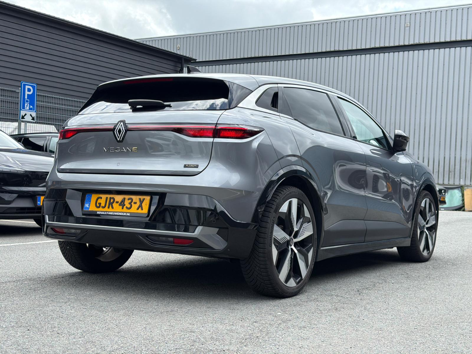Renault Megane E-Tech techno 220 pk comfort range - Afbeelding 4