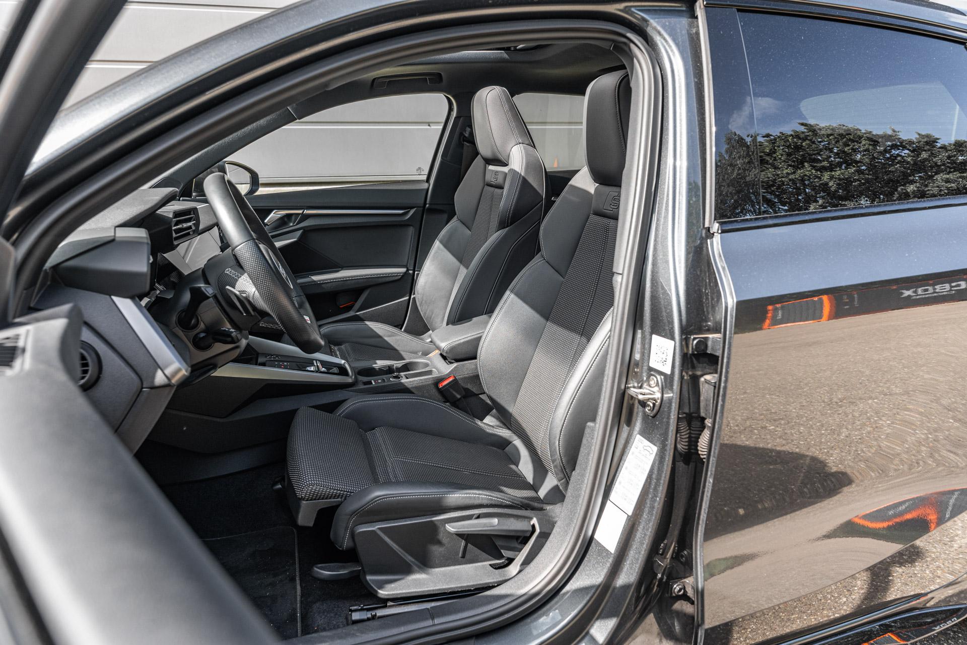 Audi A3 Sportback 45 TFSIe 245pk PHEV S Edition Competition - Afbeelding 4