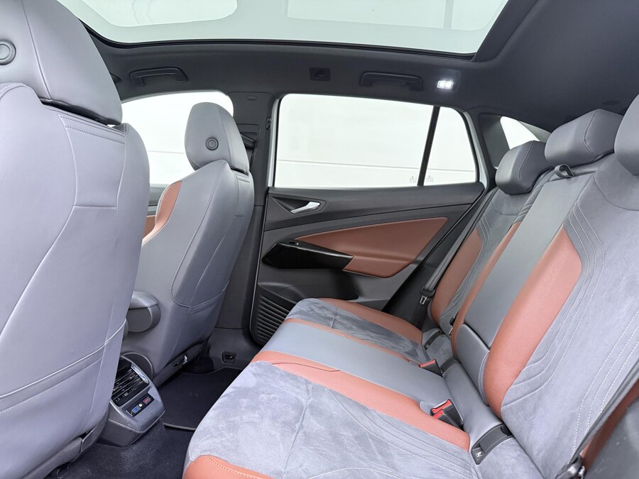 Volkswagen ID.4 First Max 77 kWh