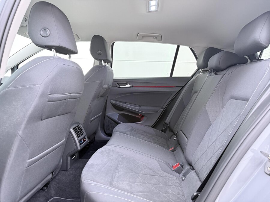 Volkswagen Golf 1.4 eHybrid Style