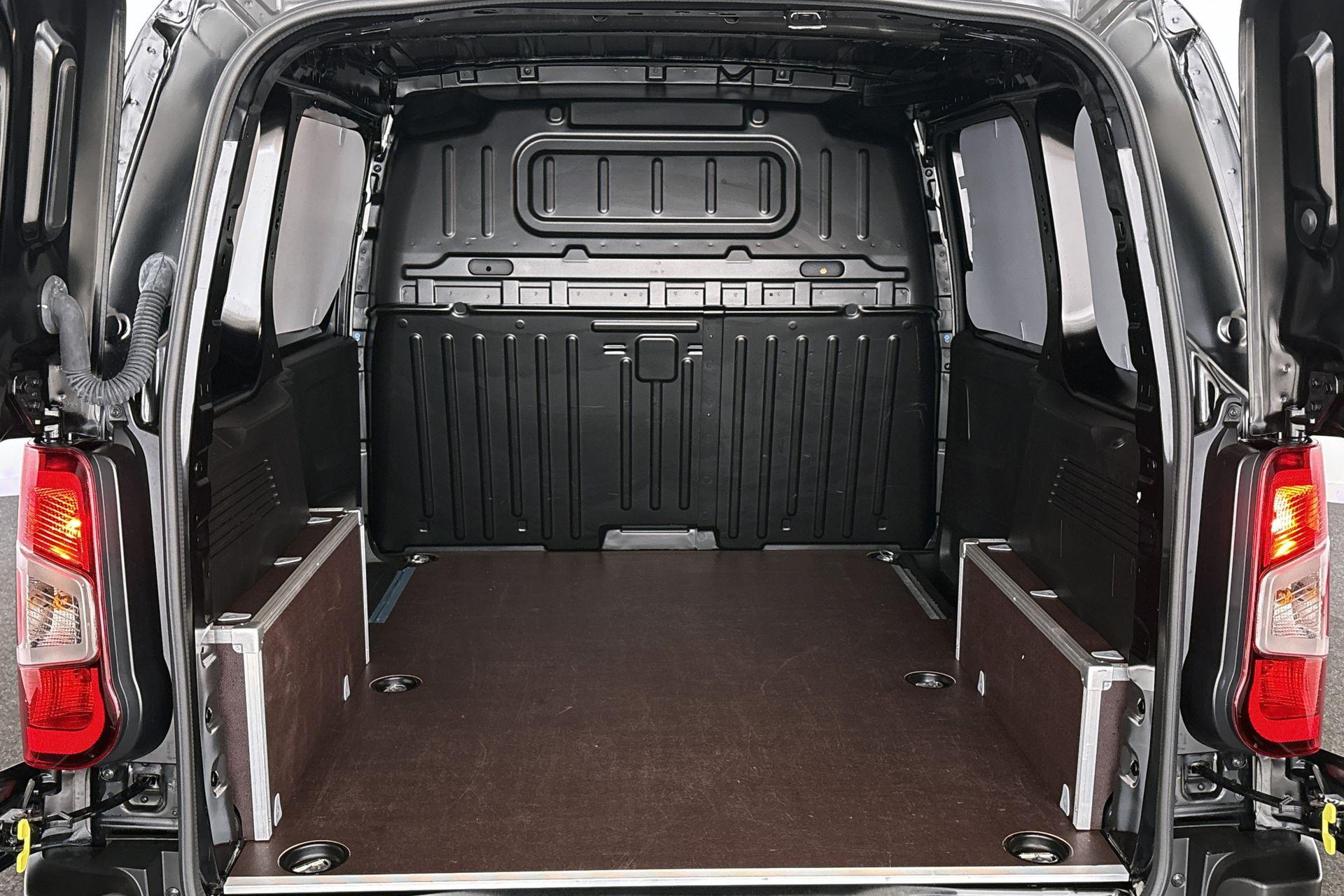 Opel Combo e (9)