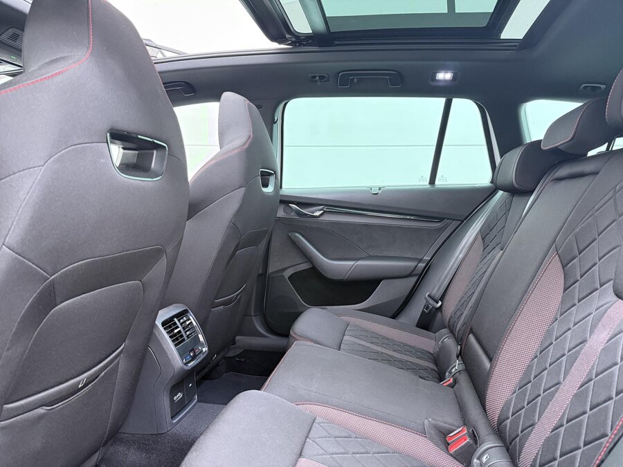 Škoda Octavia Combi 1.4 TSI RS iV PHEV