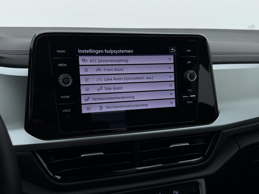 Volkswagen T-Roc 1.0 TSI Life Business