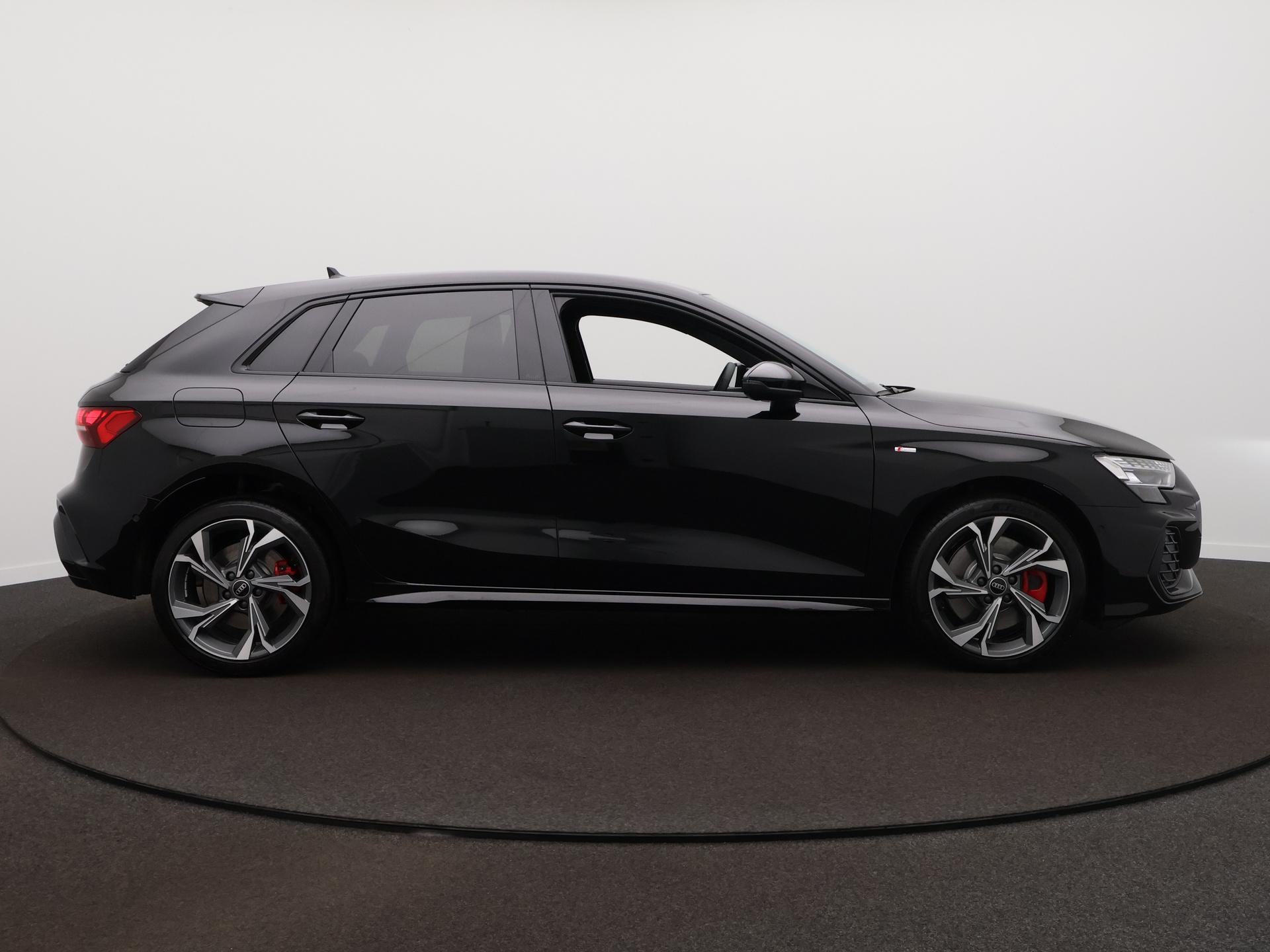 Audi A3 45 TFSI e S edition Competition - Afbeelding 4