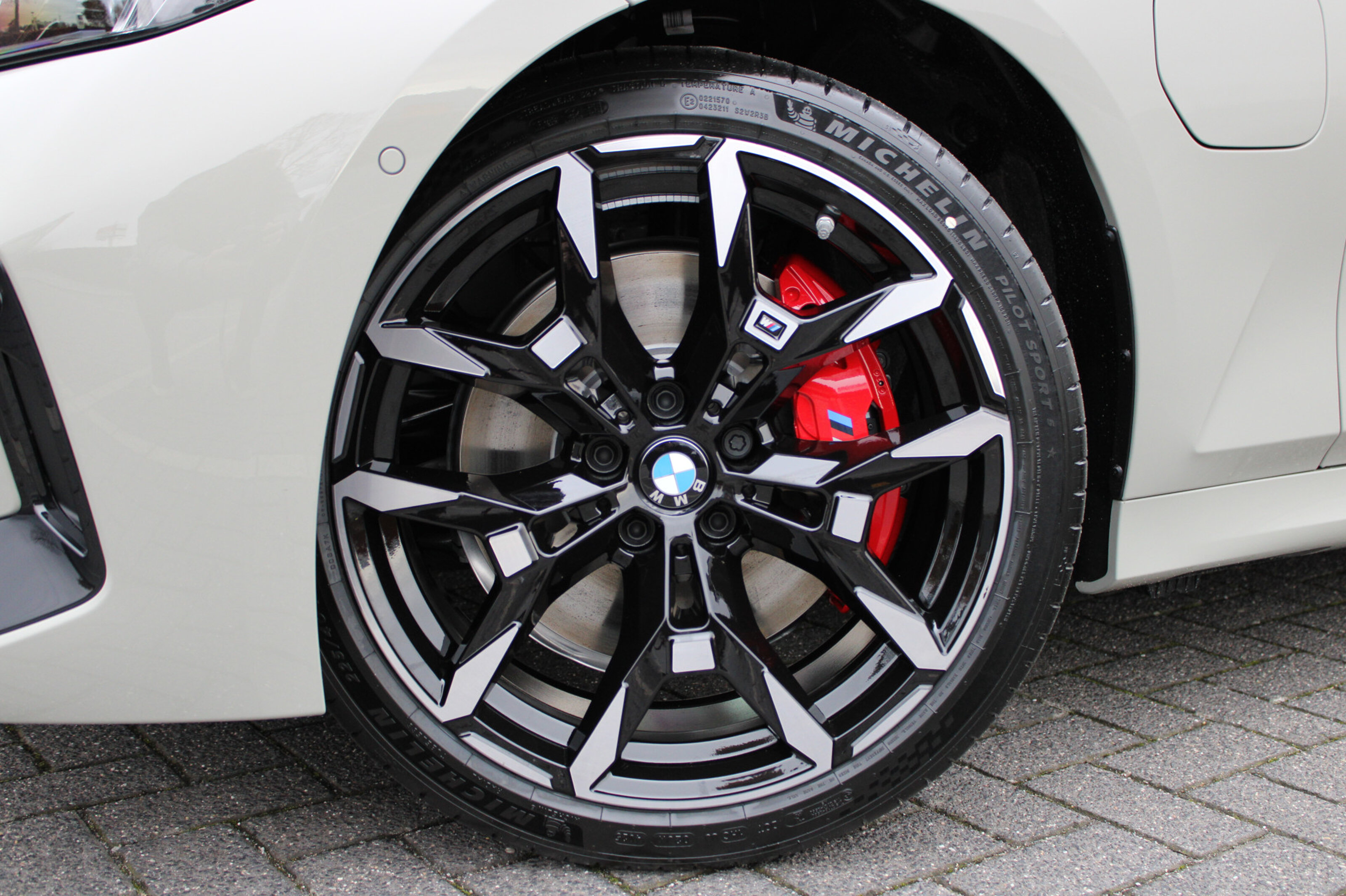 BMW 3 Serie Touring 330e M Sport Automaat