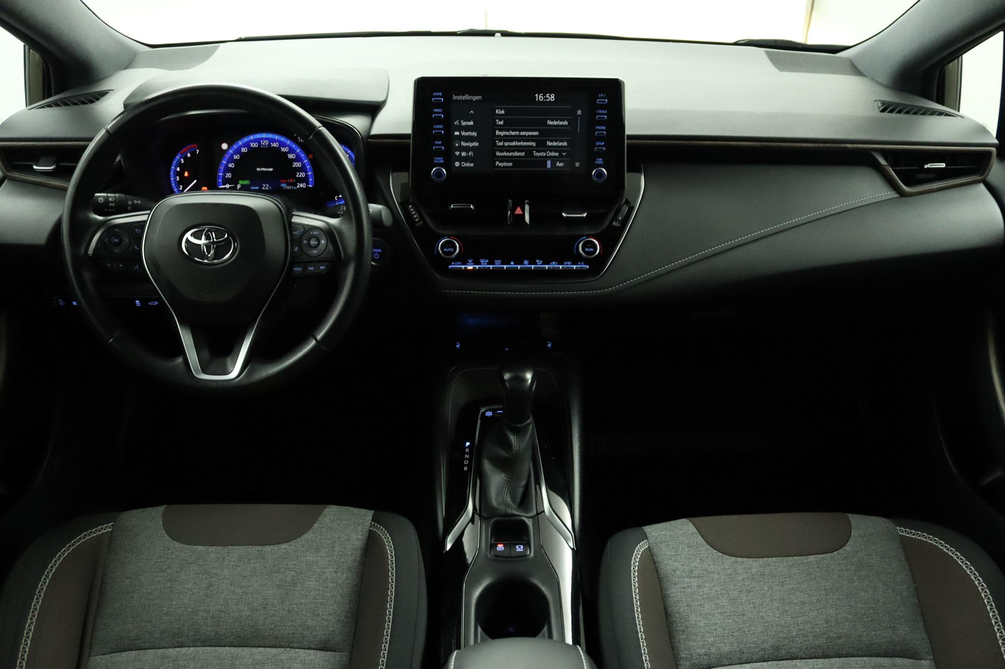 Toyota Corolla Touring Sports 1.8 Hybrid Trek - Afbeelding 4