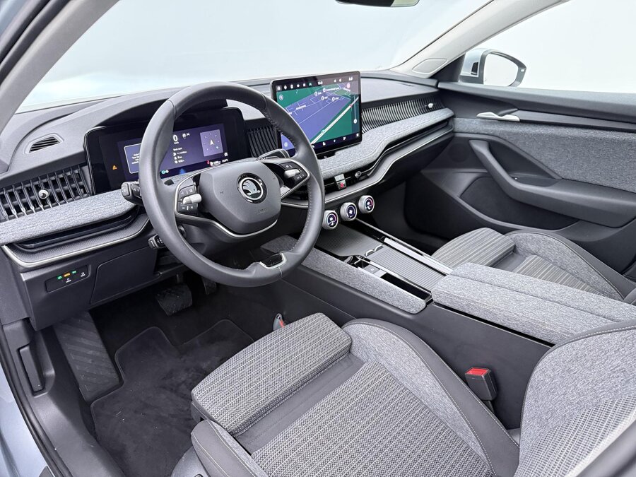 Škoda Superb Combi 1.5 TSI First Edition