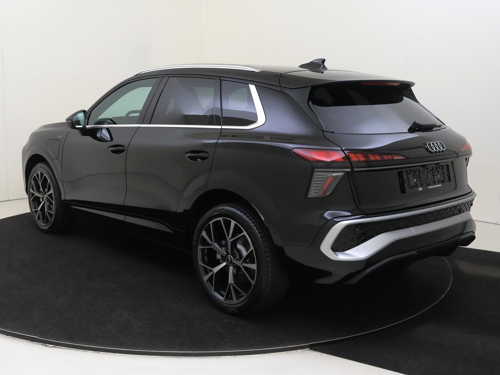 Audi Q3 e-hybrid S tronic 6 272pk - Afbeelding 3