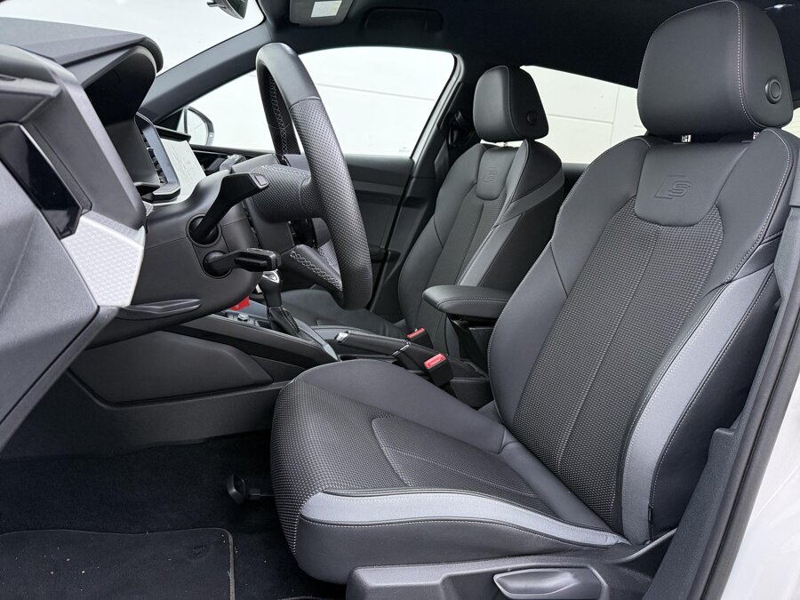Audi A1 Sportback 25 TFSI S-line