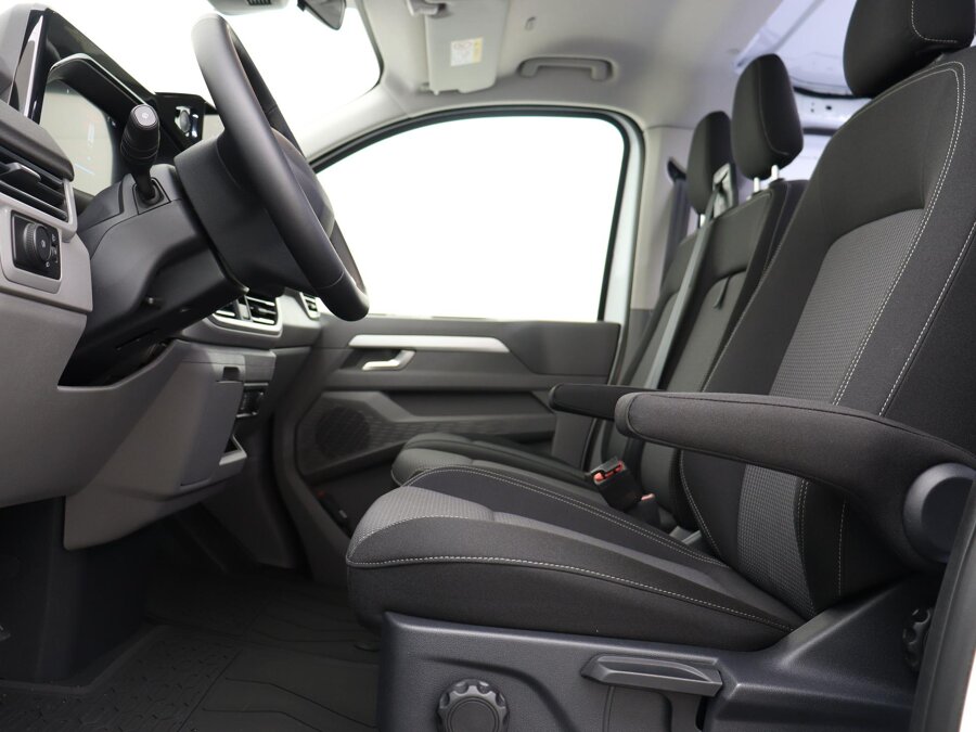 Volkswagen Bedrijfswagens e-Transporter Life L1H1 100 kW / 136 pk
