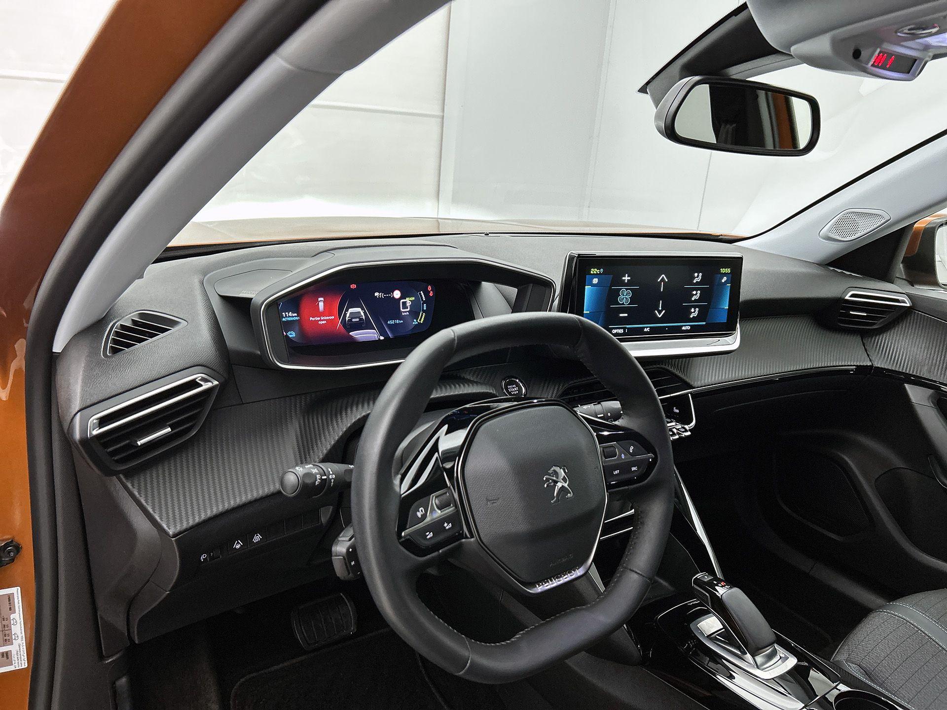 Peugeot e-2008