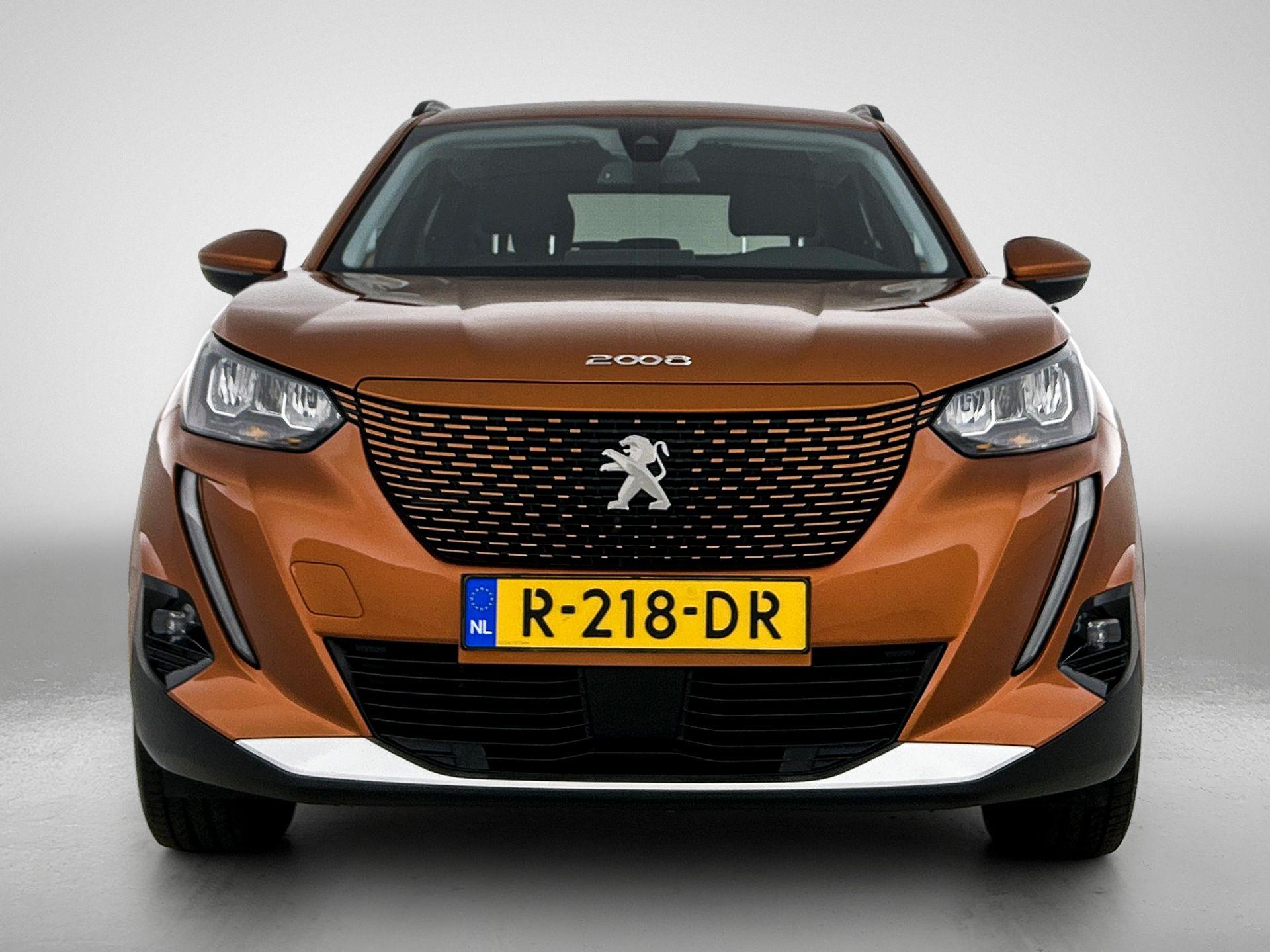 Peugeot e-2008